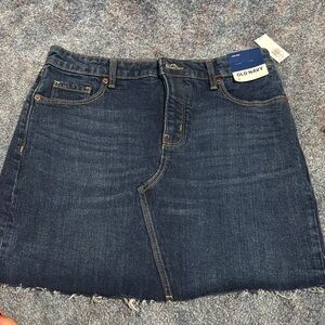 Old Navy Women's Dark Blue Denim Skirt